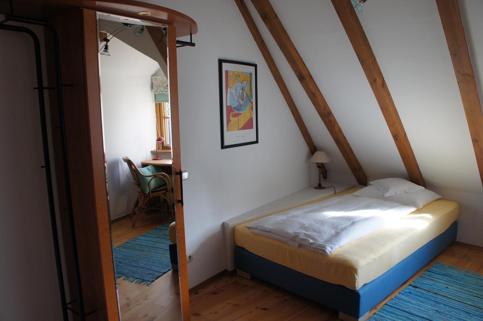 Hotel Schwarzer Adler Erlangen Quarto foto